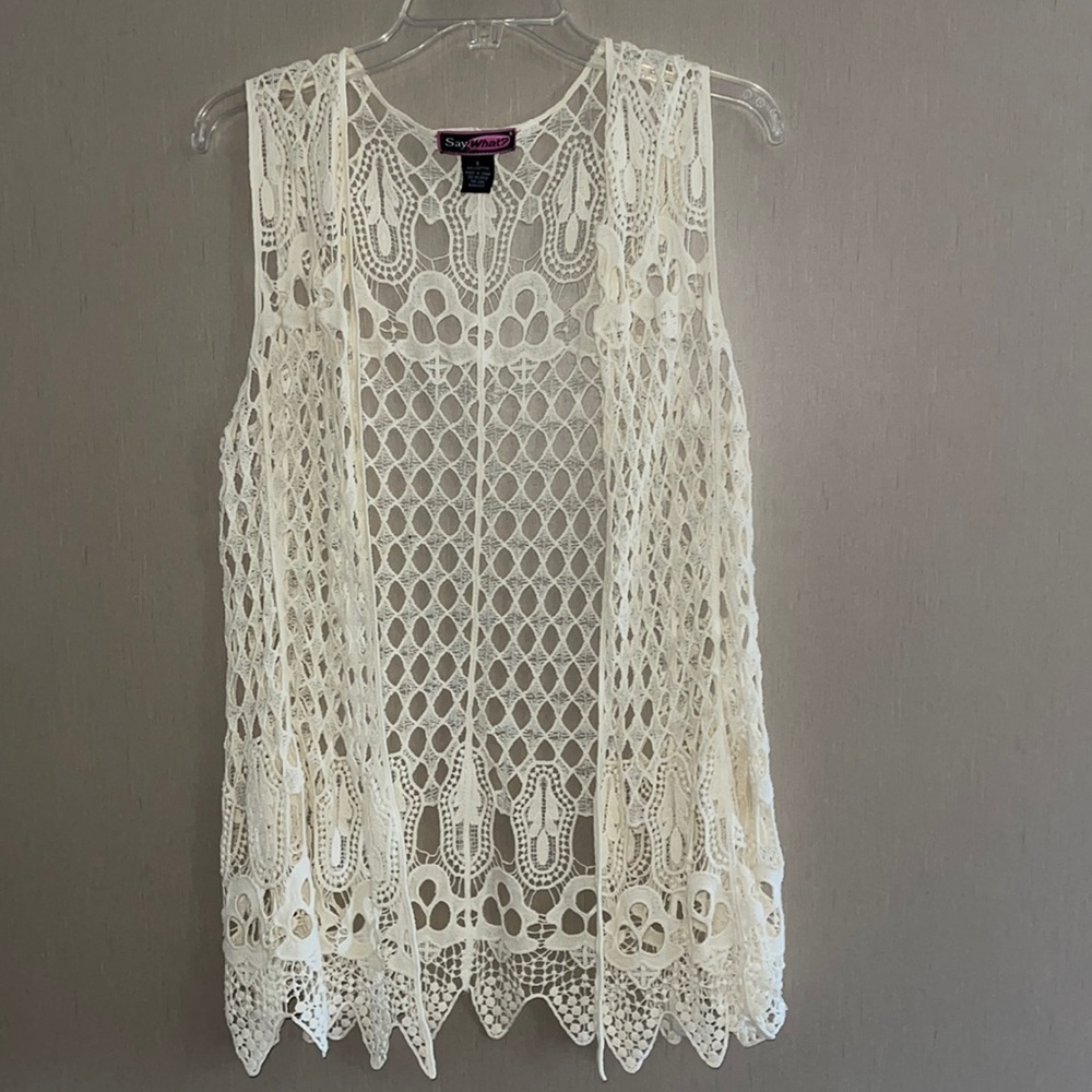 Say What Crochet Shrug Size Small, Cream/ Off White